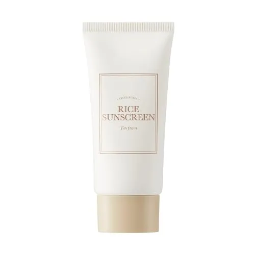 I'm From Rice Sunscreen SPF50+ PA++++ (50 ml) - Mineralische Sonnencreme mit 41 % Goami-Reisextrakt, bietet effektiven UV-Schutz und beruhigt gereizte Haut. Ideal für strahlenden Teint und Schutz des marinen Ökosystems.