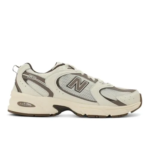New Balance MR530 Turnschuhe für Herren – Off-White (42.5) - Stylische Turnschuhe inspirierter von den 2000ern für den Alltag. Mit vielseitigem Design, Gummiaußensohle für optimalen Grip und einem ikonischen N-Logo – perfekt für sportliche und urbane Looks.