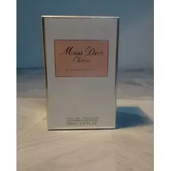 Christian Dior Miss Dior Cherie Blooming Bouquet 100ml Eau de Toilette Spray - Damendüfte mit spritziger Frische und blumiger Eleganz, ideal für den täglichen Gebrauch. Erleben Sie die verführerische Kombination aus Bitterorange, Gardenie und weißem Moschus.