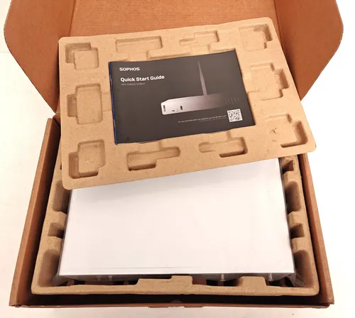SOPHOS XGS 118 Security Appliance Firewall - Hochleistungs-Firewall für umfassenden Schutz - Firewall- & VPN-Geräte, bietet fortschrittliche Bedrohungserkennung und leistungsstarke Sicherheitsfunktionen für Ihr Netzwerk.