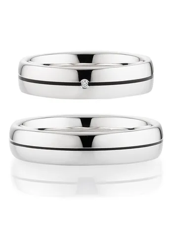 Bruno Banani Trauring - Ehering mit Brillant - Trauringe aus 925er Sterling Silber, wahlweise mit Brillant, ideal für die Hochzeit. Hochwertige Verarbeitung und glänzende Oberfläche sorgen für zeitloses Design.