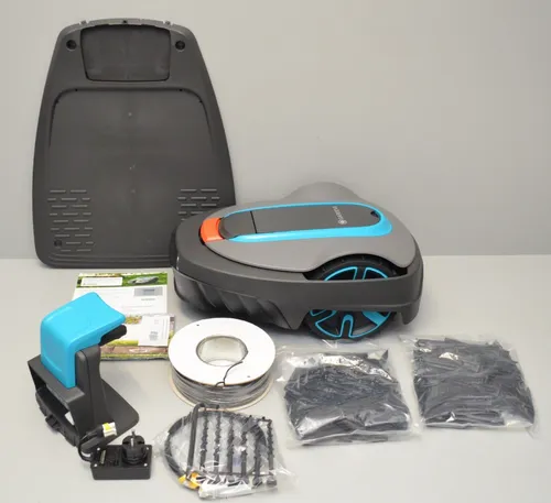 Gardena SILENO city Mähroboter: Effizienter Rasenpflege bis 250 m² - Mähroboter für Rasenflächen bis 250 m², bedienbar über Bluetooth-App. Mit schnellem Zugang zu Programmieranleitungen und wasserdicht für alle Wetterbedingungen.