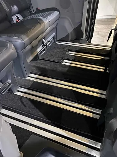 Gastraum Kofferraum Teppich Fußmatte schwarz für Ford Tourneo Custom - Auto Bodenbeläge & Teppiche, hochwertiger Velourteppich mit rutschhemmender Rückseite, 100 % passgenau und einfach zu montieren, strapazierfähig und pflegeleicht.