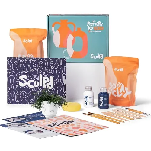 Sculpd – Das originale Töpfer-Set, Komplettes lufttrocknendes Ton-Set für Erwachsene, inklusive Modellierwerkzeugen, Lack, Pinseln, Anleitungen sowie Kunst & Bastelset, Glanzlack