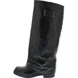 A.S.98 Virgine Langschaftstiefel Schwarz - Einzigartiges Design in Gr. 39 - Hochwertige Langschaftstiefel mit rutschhemmender Sohle und stilvollem Nietenbesatz. Jedes Paar ist ein Unikat und bietet besonderen Tragekomfort. Ideal für modebewusste Frauen.