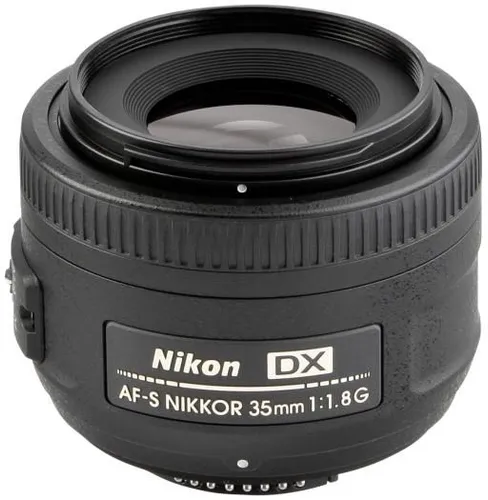 Nikon AF-S Nikkor 35mm 1:1,8 G DX - Lichtstarkes Normalobjektiv - Objektive: Hochwertiges 35 mm Objektiv mit großer Blendenöffnung für brillante Bilder und kreative Fotografie mit Nikon DX-Kameras.