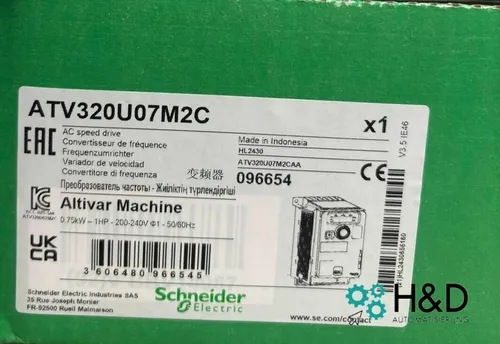 Schneider Electric ATV320U07M2C Altivar 320 AC Drive - SPS-Prozessoren, leistungsstarker Frequenzumrichter für energieeffiziente Motorsteuerung und verbesserte Prozesskontrolle.