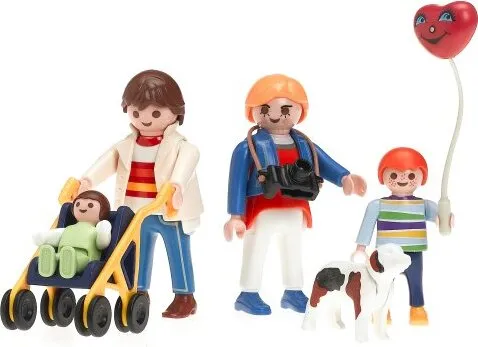 PLAYMOBIL® 3209 - Familienspaziergang mit Buggy - Erlebe einen aufregenden Familientag mit PLAYMOBIL! Der Buggy bietet Platz für das kleinste Familienmitglied, während der Fotoapparat Erinnerungen festhält. Inklusive Hund und Ballon für noch mehr Spaß! Ideal für kreative Spielstunden.