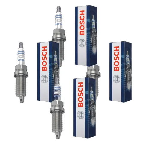 BOSCH Zündkerze 0 242 229 797 für Peugeot, Citroën, Renault - Hochwertige Zündkerze für zuverlässige Zündung, passend für zahlreiche Modelle. Ideal für den optimalen Motorbetrieb und Langlebigkeit.
