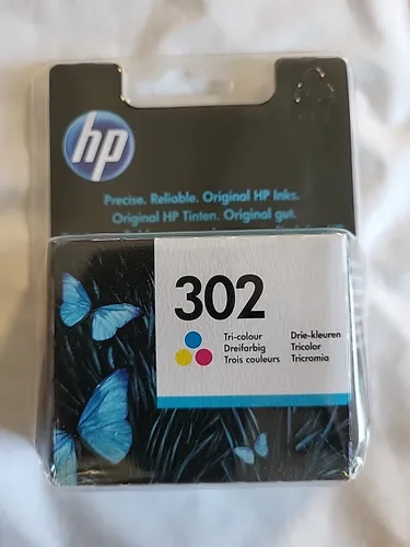 HP 302 Tintenpatrone - Original Farbpatrone für brilliante Druckqualität - Druckerpatronen mit 4ml Kapazität, 24 Monate Garantie und Treuepunkt für Rabatt beim nächsten Einkauf. Ideal für Zuhause und Büro.