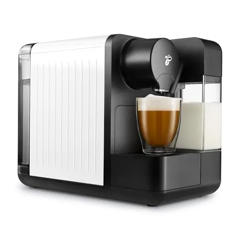 Tchibo Cafissimo „milk“ Kaffeemaschine für Caffè Crema & Espresso, revolutionäres Drei-Druck-Brühsystem mit Milchaufschäumer in Weiß