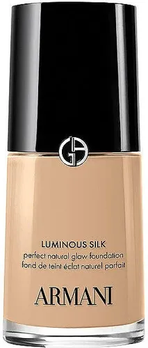 Giorgio Armani Luminous Silk Foundation 30 ml Nr. 5.9 - Die Luminous Silk Foundation von Armani Beauty sorgt für einen strahlenden Teint mit leichtem, seidigem Finish. Ideal für alle Hauttypen, bietet sie 24 Stunden Feuchtigkeit und anpassbare Deckkraft für ein perfektes Make-up-Erlebnis.