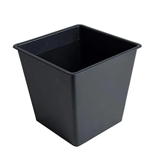 ESTEXO Kunststoff Einsatz für Polyrattan Blumentopf 26 cm - Langlebiger Kunststoff-Einsatz für Blumentöpfe, hitze- und frostbeständig. Mit praktischem Wasserabfluss zur Vermeidung von Staunässe. Ideal für unsere Polyrattan Blumentöpfe, Maße: 26x26x24 cm.