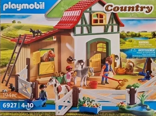 PLAYMOBIL Country 6927 Ponyhof mit Tieren - Tierfiguren für Kinder: Spielerischer Ponyhof mit 194 Teilen für detailgetreues Nachspielen, perfekt für kleine Pferdefans ab 4 Jahren.