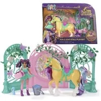 Unicorn Academy Ava & Einhorn Leaf Stall Spielset - Spielfigur Spielsets mit Farbwechseleffekt, inklusive 15 Accessoires und abnehmbaren Sattel – ideal für kreative Abenteuer ab 4 Jahren.