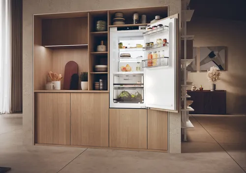 Haier Einbaukühlschrank HATL 126 DE - platzsparend und energieeffizient - Kühlschrank mit integrierbarem Design, NoFrost-Funktion und Türalarm für optimalen Komfort und Energieeinsparung.
