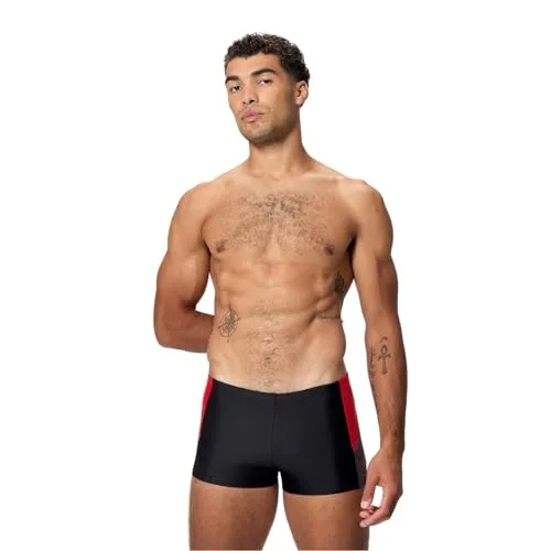 Speedo Dive Badehose für Herren – chlorbeständig und bequem - Perfekt für Schwimmtrainings: Die Speedo Dive Aquashort bietet höchsten Komfort durch weiches Material und flache Nähte. Langlebig und chlorresistent, bleibt sie auch nach häufigem Schwimmen in Topform.