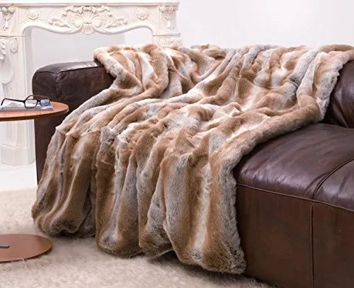 Große Felldecke Fuchs rehbraun-grau 220x240cm – Wohnen & Accessoires - Edle Kuscheldecke aus hochwertigem Webpelz, perfekt als Überwurf oder für gemütliche Abende. Pflegeleicht bei 30°C waschbar, bietet sie Komfort und Stil in jedem Raum.