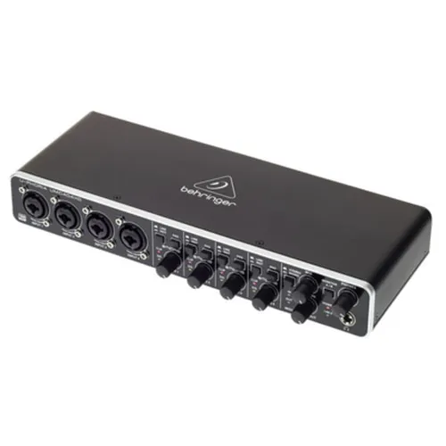 Behringer UMC404HD Audio-Interface - Audio-Interface mit 4x4 USB 2.0, MIDAS Mic Preamps und 24-Bit/192 kHz für professionelle Aufnahmen und Zero-Latency Monitoring, ideal für Musiker und Producer.