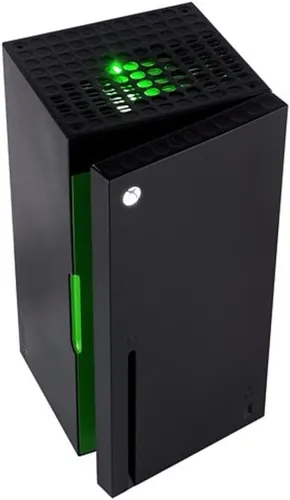 Xbox Series X Mini Kühlschrank - Cooler für Gamer - Freistehender Kühlschrank im Xbox Design, energieeffizient (Klasse A) und ideal für Gaming-Räume, sorgt für kühle Getränke während des Spielens.