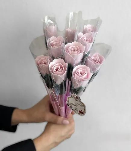 ACCENTRA Badezusatz Baderosen Strauß » Set 10 x Bade Rosen » Badekonfetti mit Rosen Duft, 1-tlg., » Seifenrosen » Blumenstrauß