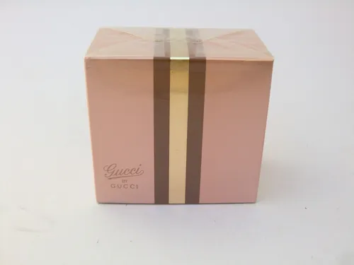 Gucci by Gucci Women EDT 50ml - Elegantes Eau de Toilette für Damen - Damenparfüm, 50 ml Eau de Toilette, bietet einen verführerischen Duft mit einer Mischung aus floralen und holzigen Noten.
