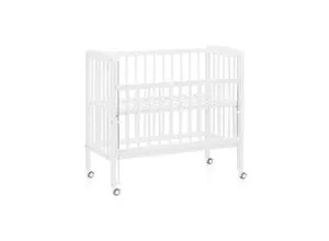 fillikid Nino Beistellbett 90x45 cm - Gitterbett aus Buche in Weiß, ideal für einen sicheren Schlafplatz für Ihr Baby. Mit einer Liegefläche von 90 x 45 cm bietet es Komfort und Sicherheit.