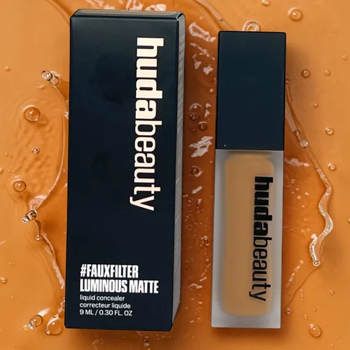 Huda Beauty – FAUXFILTER Luminous Matte – Flüssiger Concealer Crumble 7.IN