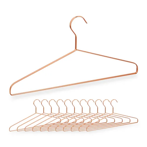Elegante Metallbügel für Kleider: Platzsparende Drahtkleiderbügel - Traditionelle Kleiderbügel aus stabilem Eisen in Kupfer, ideal für platzsparendes Aufhängen und stilvolle Ordnung im Kleiderschrank.