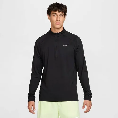 Nike Stride 1/4 Zip Herren Laufshirt - Schwarz - M - Laufbekleidung mit optimalem Komfort und Bewegungsfreiheit für alle Laufeinheiten, ideal für sportliche Männer.