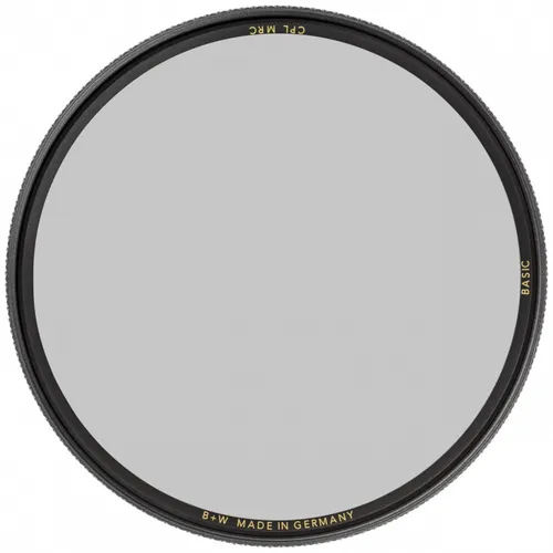 B+W BASIC CPL MRC Polfilter E 67 - 67 mm Universal Polfilter, hohe optische Qualität, reduziert Reflexe und verstärkt Farbkontraste für beeindruckende Landschaftsaufnahmen