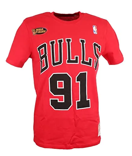 Mitchell & Ness NBA CB D.R T-Shirt - Rundhalsshirt aus 100% atmungsaktivem Polyester, ideal für Sport und Freizeit. Stilvolles Kurzarm-Design in kräftigem Rot für einen lässigen Look.