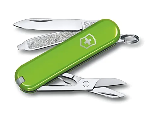 Victorinox Schweizer Taschenmesser, Klein, Classic SD, Multitool, Swiss Army Knife, Geschenk, 7 Funktionen, Klinge, Nagelfeile, Hellgrün
