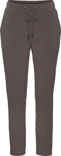 LASCANA Schlupfhose - Leichte Sommerhose in Taupe - Jogginghosen, bügelfrei und aus glatter Jerseyqualität, ideal für lässige Sommerlooks mit praktischen Taschen.