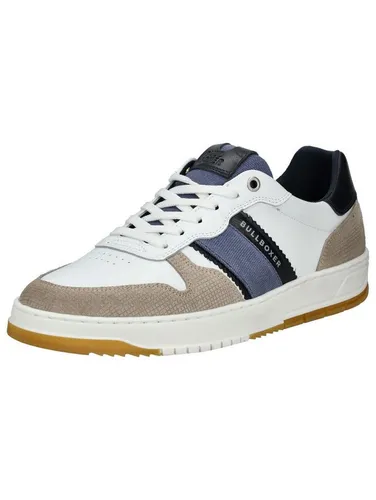 Bullboxer Herren Low Sneaker Weiß Glattleder Größe 43 - Sneaker aus hochwertigem Glattleder mit rutschhemmender Laufsohle und gepolstertem Wechselfußbett für optimalen Tragekomfort. Handgefertigt und ideal für lässige Freizeitlooks.