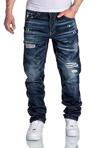Amaci&Sons Herren Jeans Regular Straight Fit Destroyed 7984 Dunkelblau - Moderne Herren Jeans in Dunkelblau mit stylischen Destroyed-Details und Patches. Ideal für lässige Outfits und täglichen Komfort. Größe W40/L34, perfekt für jeden Anlass! Diese Regular Fit Jeans vereinen Stil und Bequemlichkeit.