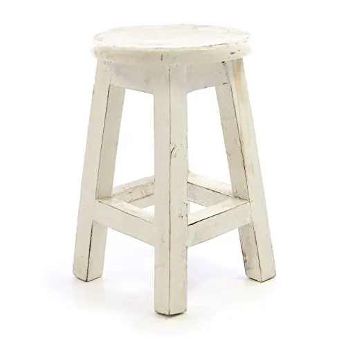 Divero Rustikaler Hocker Tarifa – Weißer Holzschemel im Landhaus-Stil - Handgefertigter Hocker aus Albacia-Holz im Vintage-Look. Ideal als zusätzliche Sitzgelegenheit für drinnen und draußen. Jeder Hocker ist ein Unikat und verleiht Ihrem Raum einen charmanten Akzent.