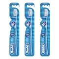 Oral-B Ortho Brush Kieferorthopädische Handzahnbürste mit AV-Borsten - 3 Pack...