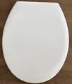 Langsam absenkender WC-Sitz BENKSTEIN Duroplast / BESCHÄDIGT
