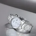 Citizen Classic Eco Drive Damenuhr EW2720-57A Weiß