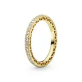 PANDORA Funkeln und Herzen Ring aus 14 Karat vergoldeter Metalllegierung mit Zirkonia - kombinierbar mit Schmuck Signature Kollektion - Größe: 56