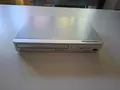 Panasonic DMP-BDT168EG 3D Blu-Ray Player - Silber Kleine Delle Front #272