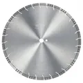 VEVOR Diamantsägeblatt Betonsägeblatt 45 cm für Nass- oder Trockenarbeiten, 12 mm Diamantsegmentsägeblatt mit schrägen Zähnen, Mittellochdurchme