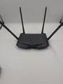 Tenda V12 Modem Router AC1200 300 Mbit/s  2,4GHz/ 5GHz Dual-Band schwarz