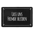Pechkeks Fußmatte mit Spruch „Lass Uns Fremde bleiben. “ (Größe 67x43 cm; rutschfest, waschbar, schwarz)