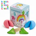 Glückskekse Bunt 15 Stück (Blau, Rosa, Grün) – Knuspriges Gebäck mit Sprüchen Deutsch & Englisch, Vanille Geschmack, vegetarisch, einzeln verpackt, kleine Geschenke für Familie, Freunde & Kollegen