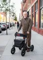 Geländerollator Outdoor Rollator Luftbereifung Aluminium faltbar
