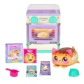 COOKEEZ MAKERY Lil’ Bakez – Backofen-Spielset „Kuschelige Kreationen“: Mische die Zutaten und backe eine tierische Plüsch-Überraschung mit köstlichem Duft – 6 duftende Kuschelfreunde zum Sammeln