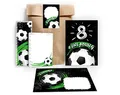 12 Einladungskarten zum 8. Kindergeburtstag achte Geburtstag Jungen Fussball Fußball incl. 12 Umschläge, 12 Tüten/natur, 12 Aufkleber, 12 Lesezeichen, 12 Blöcke