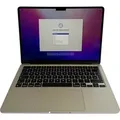  Gebrauchsspuren auf dem Karton. - MacBook Air - 15,3 Zoll - M2 - GPU M2 10-Core - RAM 8 GB - SSD 256 GB - Polarste...